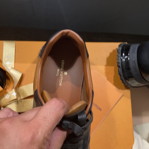 Just like new. Never worn outside - Picture 2 of 6